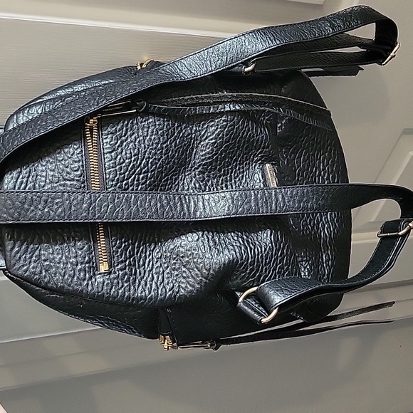 REBECCA MINKOFF Julian Large Backpack BLACK Gold Pebbled Leather - Picture 4 of 16